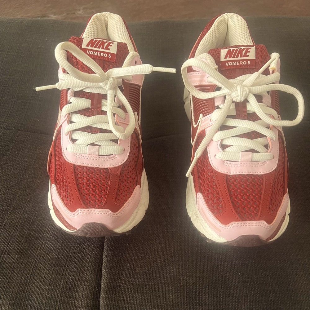 Nike Zoom Vomero 5 “Pink Foam Team Red” Women’s 9